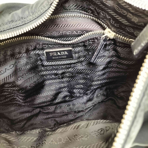 プラダ PRADA ナイロンショルダーバッグ レディース