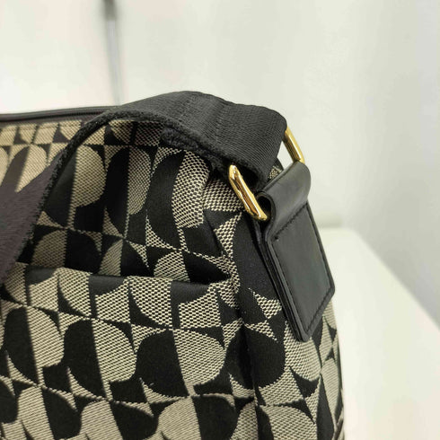 ピエールカルダン pierre cardin ロゴ総柄 ショルダーバッグ レディース