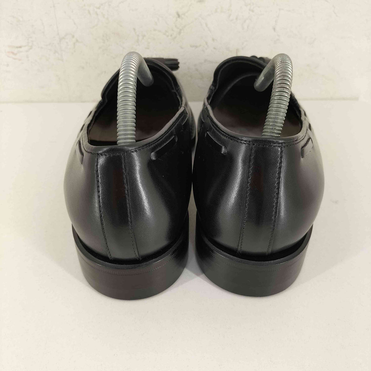 ジャランスリウァヤ Jalan Sriwijaya 98811 TIRTA EDWARD タッセル