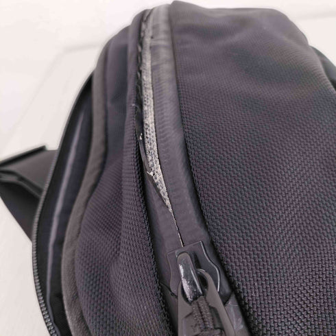 エアー AER Day Sling 3 ボディバッグ メンズ