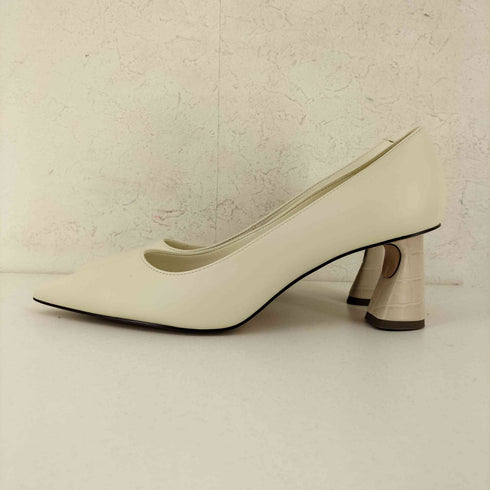 チャールズアンドキース CHARLES&KEITH レザーパンプス レディース 40