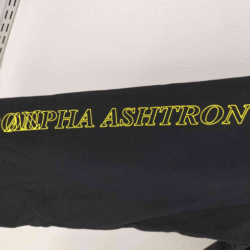 ALPHA ASHTRON ロゴスリーブ ロングスリーブTシャツ メンズ