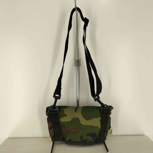MELO USA製 OVAL SHAPED BAG WOODLAND CAMO 迷彩 サコッシュ メンズ