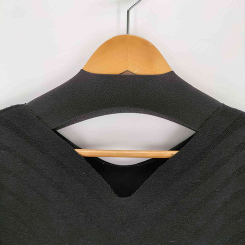 イッセイミヤケ ISSEY MIYAKE A-POC INSIDE 変形 ストレッチニットトップス レディース 2