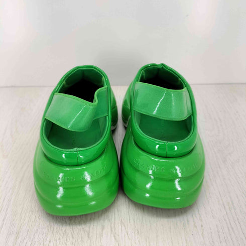 チャールズアンドキース CHARLES&KEITH エナメル厚底スリッポン レディース EUR:35