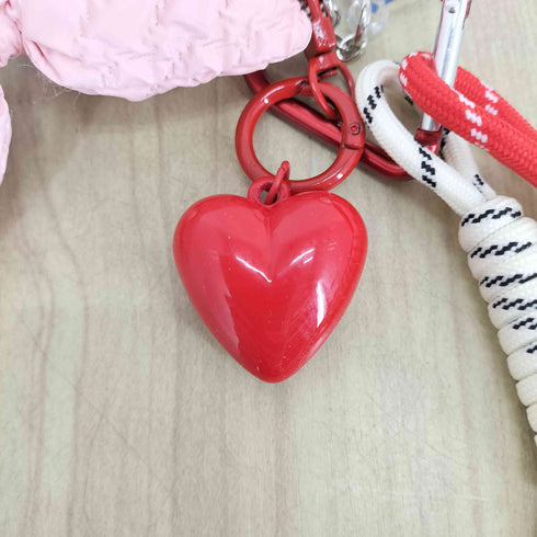 メゾンスペシャル MAISON SPECIAL HELLO KITTYコラボ キーホルダー レディース