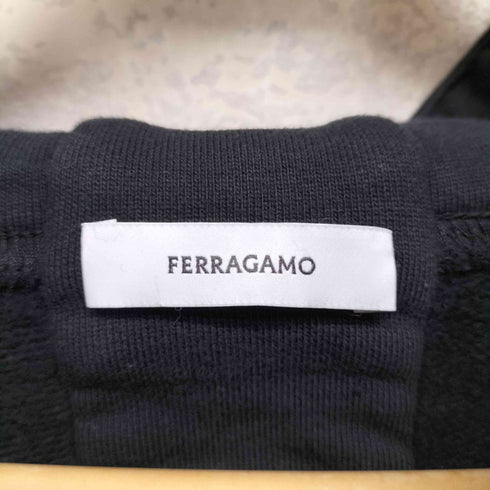 サルヴァトーレフェラガモ Salvatore Ferragamo FERRAGAMO ショート丈ラインデザインプルオーバー レディース M
