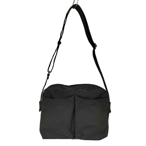 イザック Y’saccs ナイロンショルダーバッグ メンズ