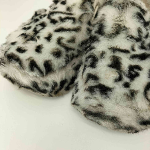 バンズ VANS SANDY LIAN Classic Slip-On Cheetah Print Platform sneaker in Multi レディース JPN:23