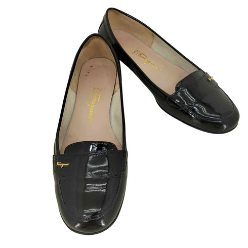マイフェラガモ My Ferragamo パテントレザー ローファー レディース 10