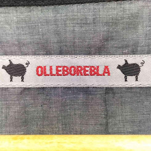 アルベロベロ OLLEBOREBLA オレボレブラ ブタさん おばけボタン ビジュー フェルト装飾 異素材切替 シャツ チュニック レディース
