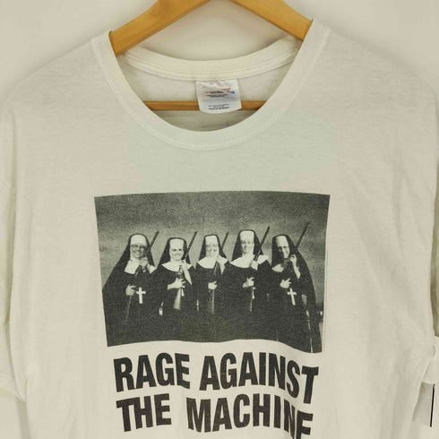 00S Hanesボディ Nuns and Guns シスター 銃 プリント バンド Tシャツ コピーライト2008年 メンズ import:M