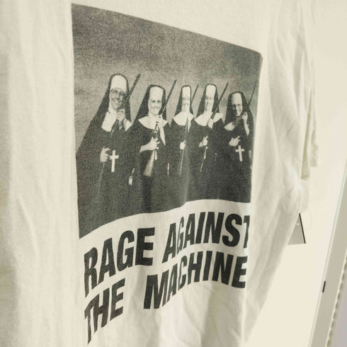 00S Hanesボディ Nuns and Guns シスター 銃 プリント バンド Tシャツ コピーライト2008年 メンズ import:M