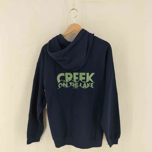 クリークアングラーズデバイス creek anglers device ロゴ 両面プリント パーカー メンズ JPN:L