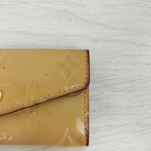 ルイヴィトン LOUIS VUITTON モノグラム・ヴェルニ ミュルティクレ4 キーケース レディース