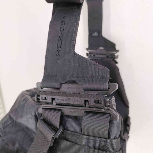 FOXBAT PSIGEAR コンバット マガジンポーチ ボディバッグ メンズ