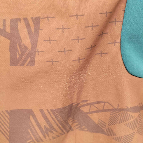 アンブロ UMBRO THE THIRD グラフィックプラクティスシャツ メンズ JPN:L