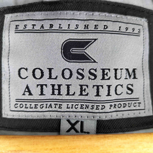 COLOSSEUM A THLETICS 裏地メッシュ アーチロゴ ナイロンプルオーバー メンズ XL