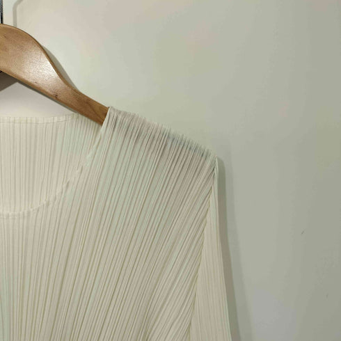 プリーツプリーズイッセイミヤケ PLEATS PLEASE ISSEY MIYAKE プリーツクルーネックTシャツ レディース 3