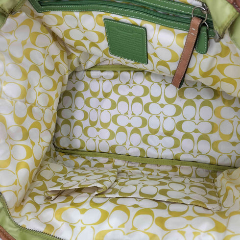 コーチ COACH ハンプトンズ ウィークエンド トートバッグ 内側 シグネチャー ロゴ モノグラム レディース