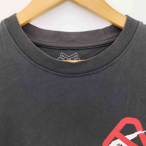 パレス PALACE NEIN GUNS T-SHIRT メンズ import:L