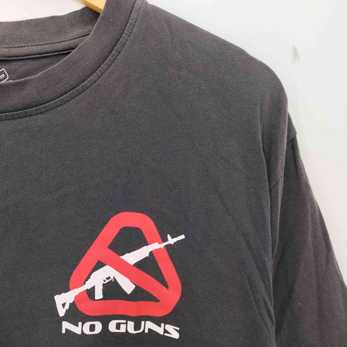 パレス PALACE NEIN GUNS T-SHIRT メンズ import:L