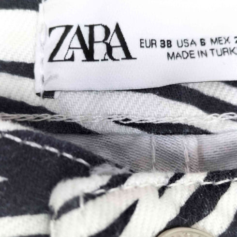 ザラ ZARA ゼブラ柄ボタンフライデニムパンツ レディース 38
