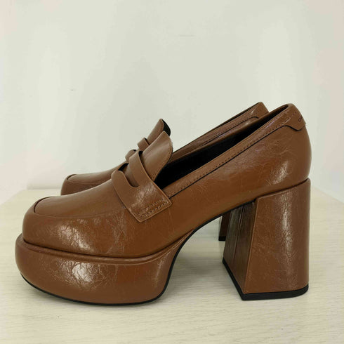 チャールズアンドキース CHARLES&KEITH Monique モニーク プラットフォームローファーパンプス レディース JPN:24.5