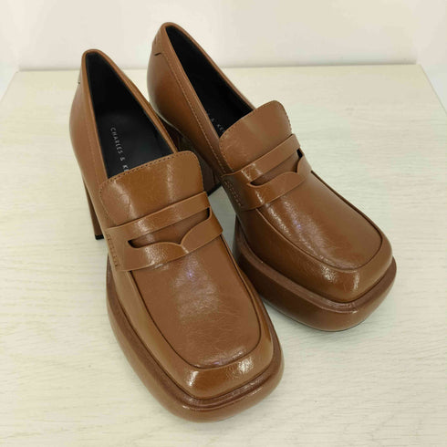 チャールズアンドキース CHARLES&KEITH Monique モニーク プラットフォームローファーパンプス レディース JPN:24.5