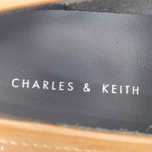 チャールズアンドキース CHARLES&KEITH Monique モニーク プラットフォームローファーパンプス レディース JPN:24.5