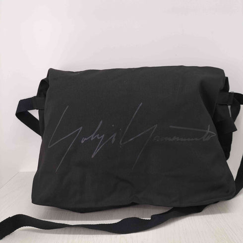 ヨウジヤマモト Yohji Yamamoto シグネチャーロゴキャンバスメッセンジャーバッグ メンズ ONE SIZE