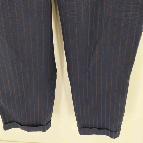 イセタン ISETAN 2タック ボタンフライ ストライプ スラックスパンツ メンズ