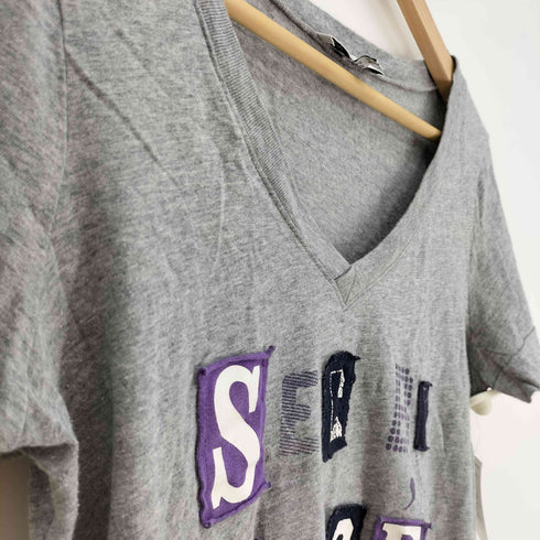 シーバイクロエ SEE BY CHLOE ロゴパッチワーク S/S Vネック Tシャツ レディース US:0-2