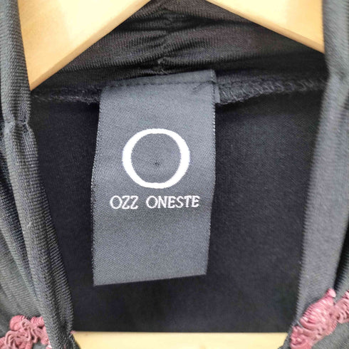 オッズオネスト OZZ ONESTE 花柄 花刻印ボタン レース アシメトリ スタンドネック ブラウス レディース