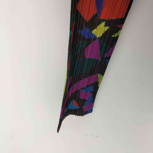 プリーツプリーズイッセイミヤケ PLEATS PLEASE ISSEY MIYAKE CONFETTI 総柄 プリーツ カットソー レディース JPN:3