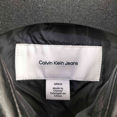 カルバンクラインジーンズ Calvin Klein Jeans クロップドクリンクルフェイクレザージャケット レディース import:S