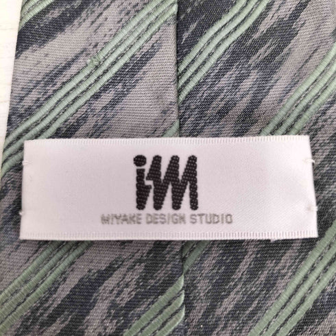 アイムプロダクトイッセイミヤケ im product ISSEY MIYAKE 総柄シルクネクタイ メンズ