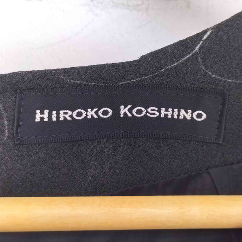 ヒロココシノ HIROKO KOSHINO フリルカラー ノースリーブVワンピース レディース JPN:38