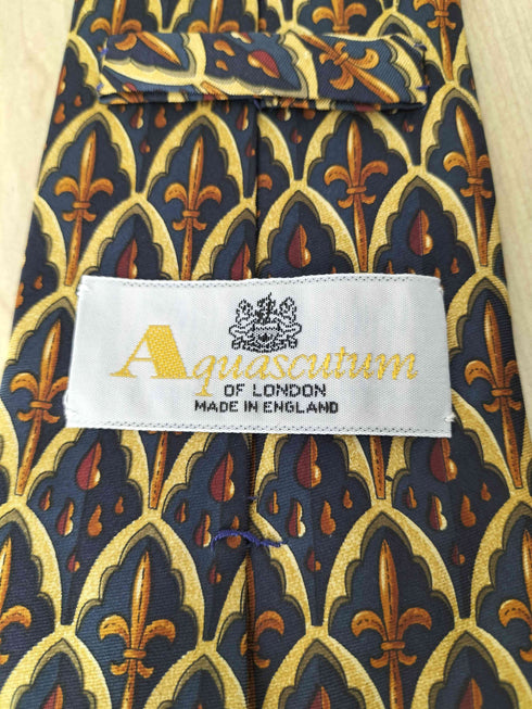 アクアスキュータム AQUASCUTUM 総柄シルクネクタイ メンズ