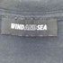 ウィンダンシー WIND AND SEA ロゴ刺繍 クルーネックTシャツ メンズ JPN:S