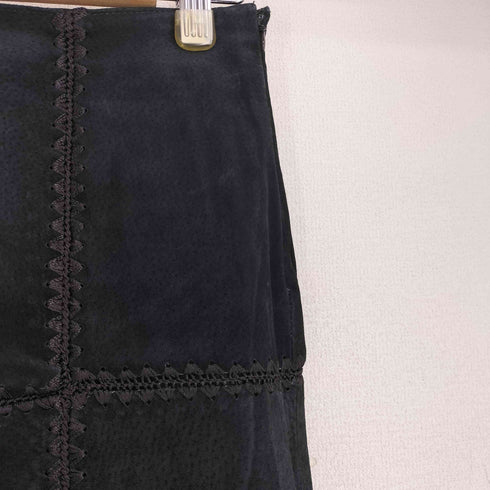 BROWNIE BEE 本革 スエード 刺繍デザイン タイトスカート レディース