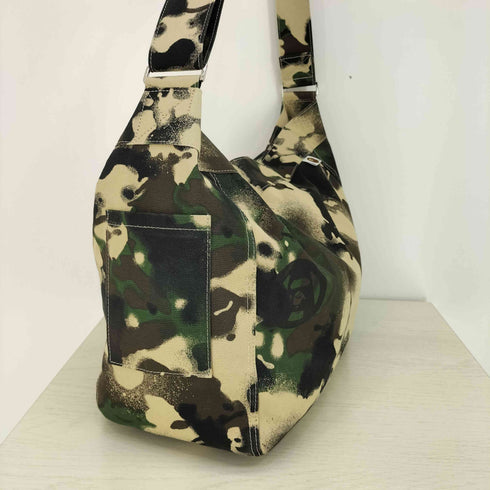 アベイシングエイプ A BATHING APE MAP CAMO SHOULDER BAG メンズ
