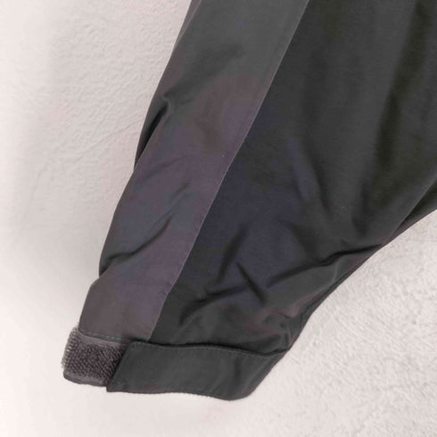 ザノースフェイス THE NORTH FACE BOYS 裏地メッシュナイロンジャケット メンズ XL