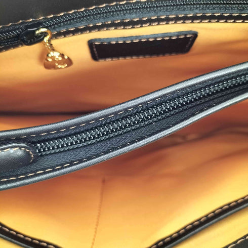 キタムラ KITAMURA 斜め掛け ロゴ刻印 レザー ショルダーバッグ  レディース