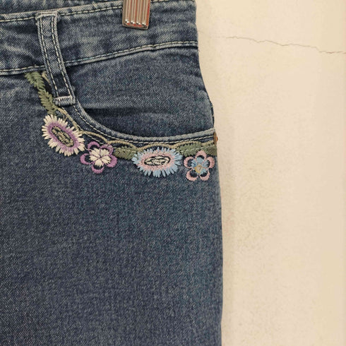 フラワー刺繍フレアデニムパンツ Y2K レディース 30