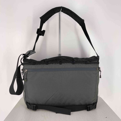 モンベル mont bell バイカラー リップストップ メッセンジャーバッグ メンズ