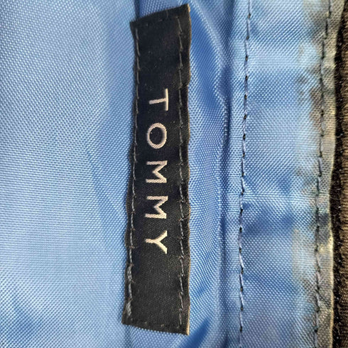 トミー TOMMY 総柄メッセンジャーバッグ メンズ