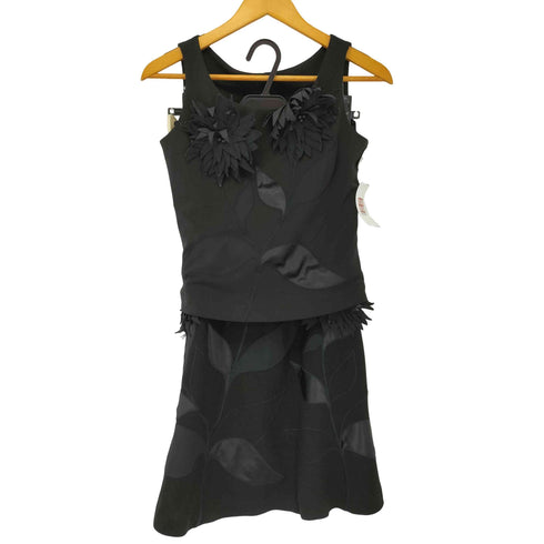 シビラ Sybilla フラワーデザインセットアップ レディース M