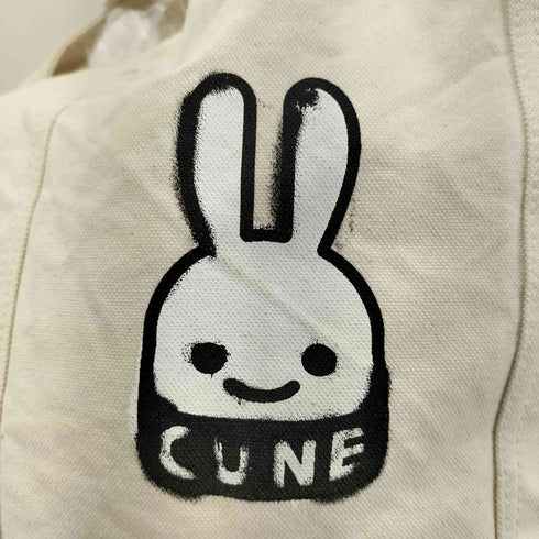 キューン CUNE うさぎプリント キャンバス トートバッグ レディース