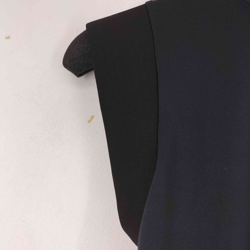 イッセイミヤケ ISSEY MIYAKE 23SS ストレッチタンクトップ レディース 2